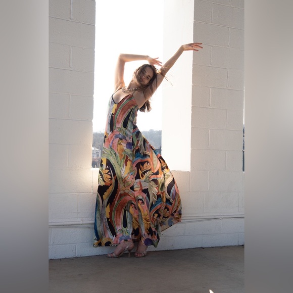 Meet your Posher, Nouveau Designer Consignment! - Picture 13 of 16